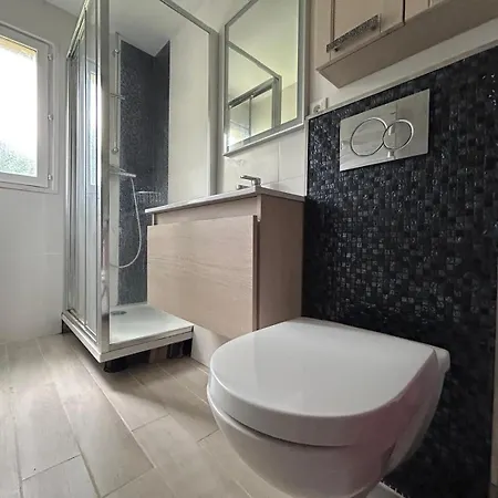 Apartment Balcon Avec Vue Sur Golf A